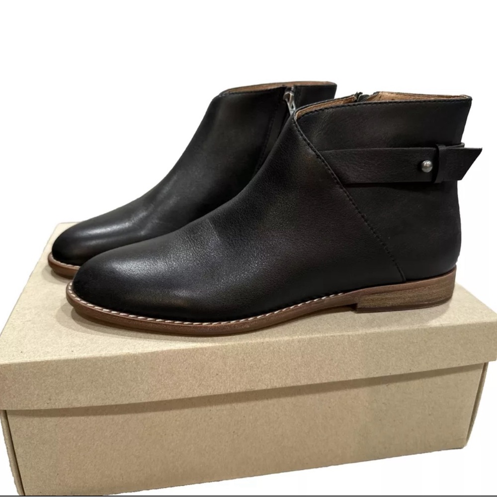 Madewell The Kelci Flat Boot